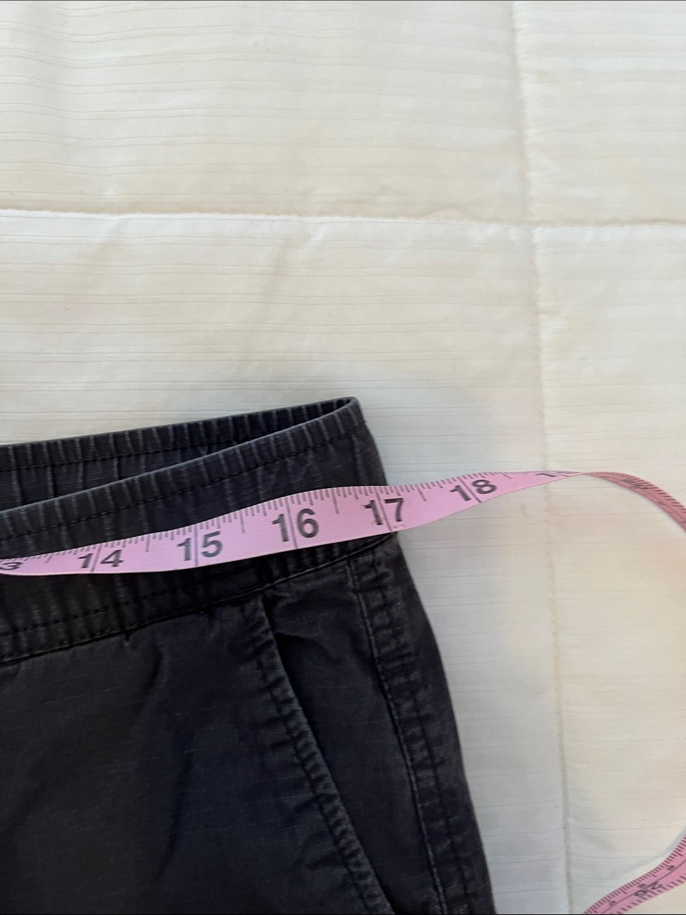 Vuori Straight Leg Pants in Charcoal Black with Drawstring - Picture 2 of 5